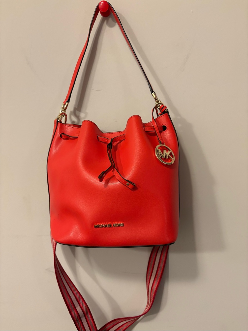 Michael Kors Red Drawstring Bucket Bag perfect for fall